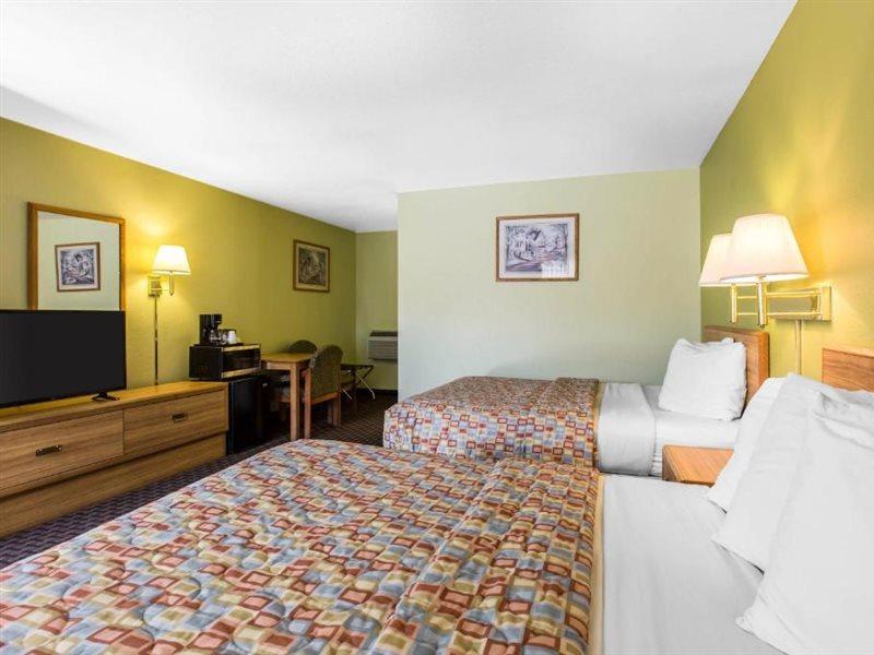Rodeway Inn Gunnison Exterior photo