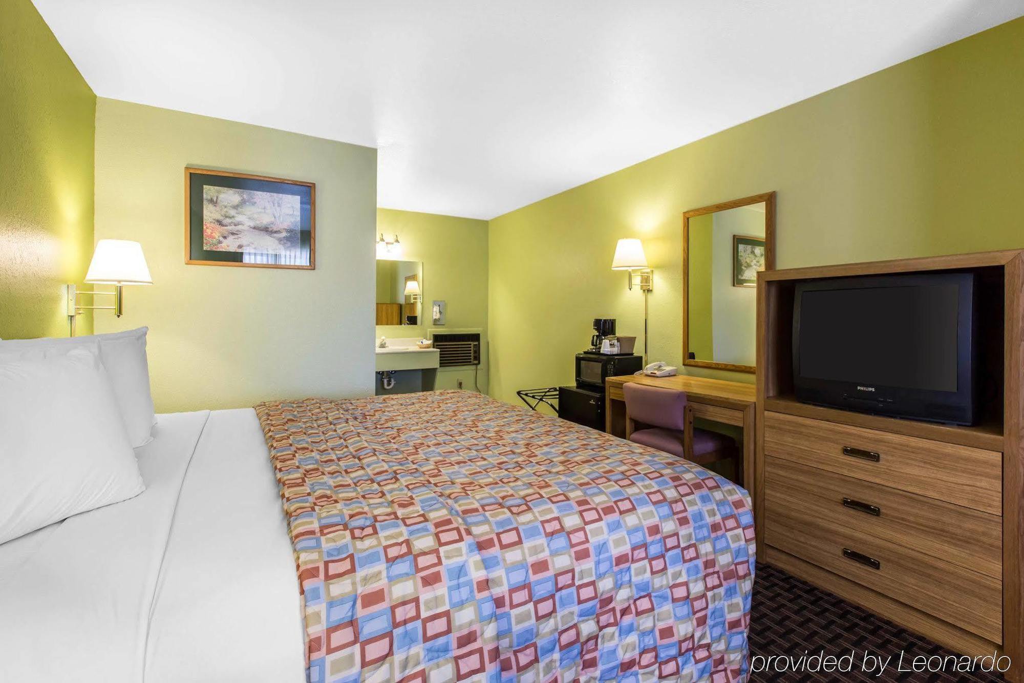 Rodeway Inn Gunnison Exterior photo